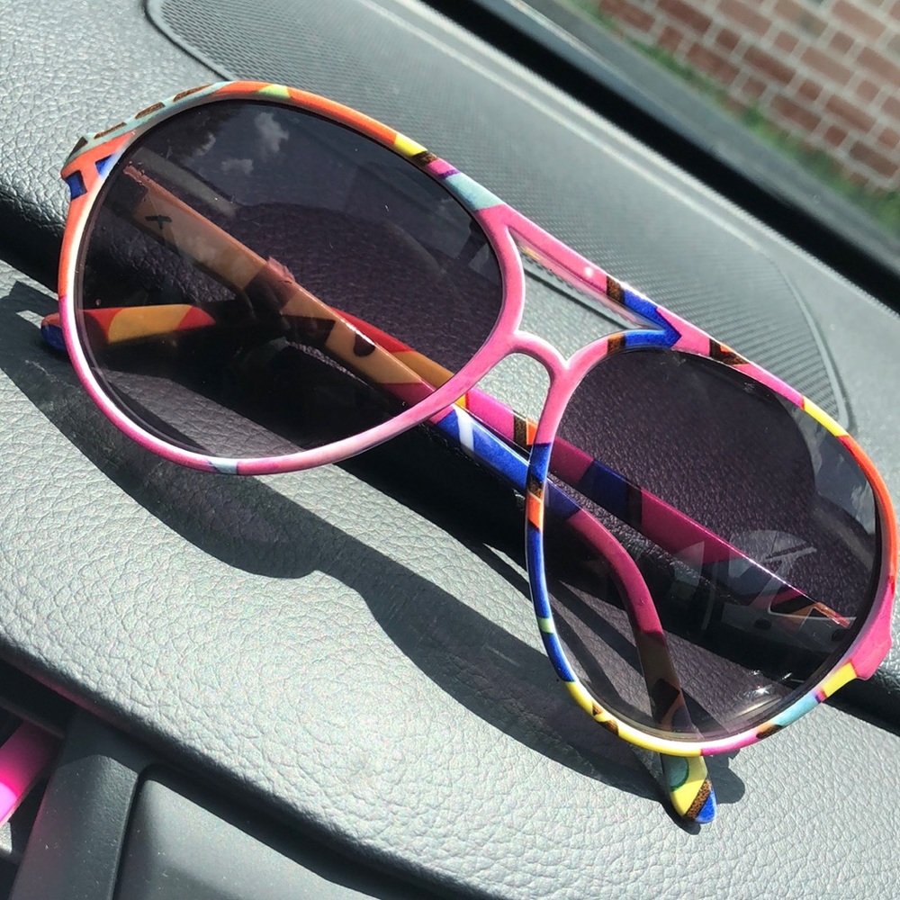 Vibrant colors sunglasses